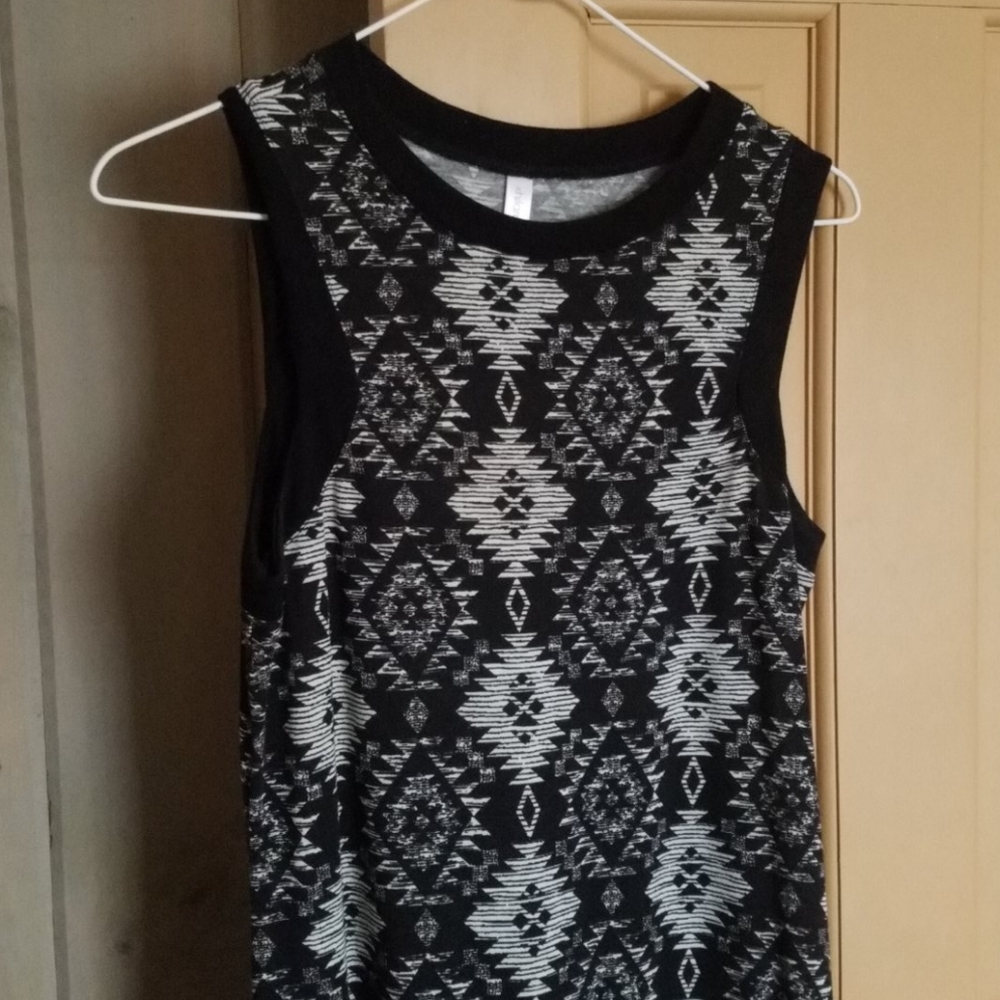 Beautiful Black & White Simple Maxi Dress M 🖤